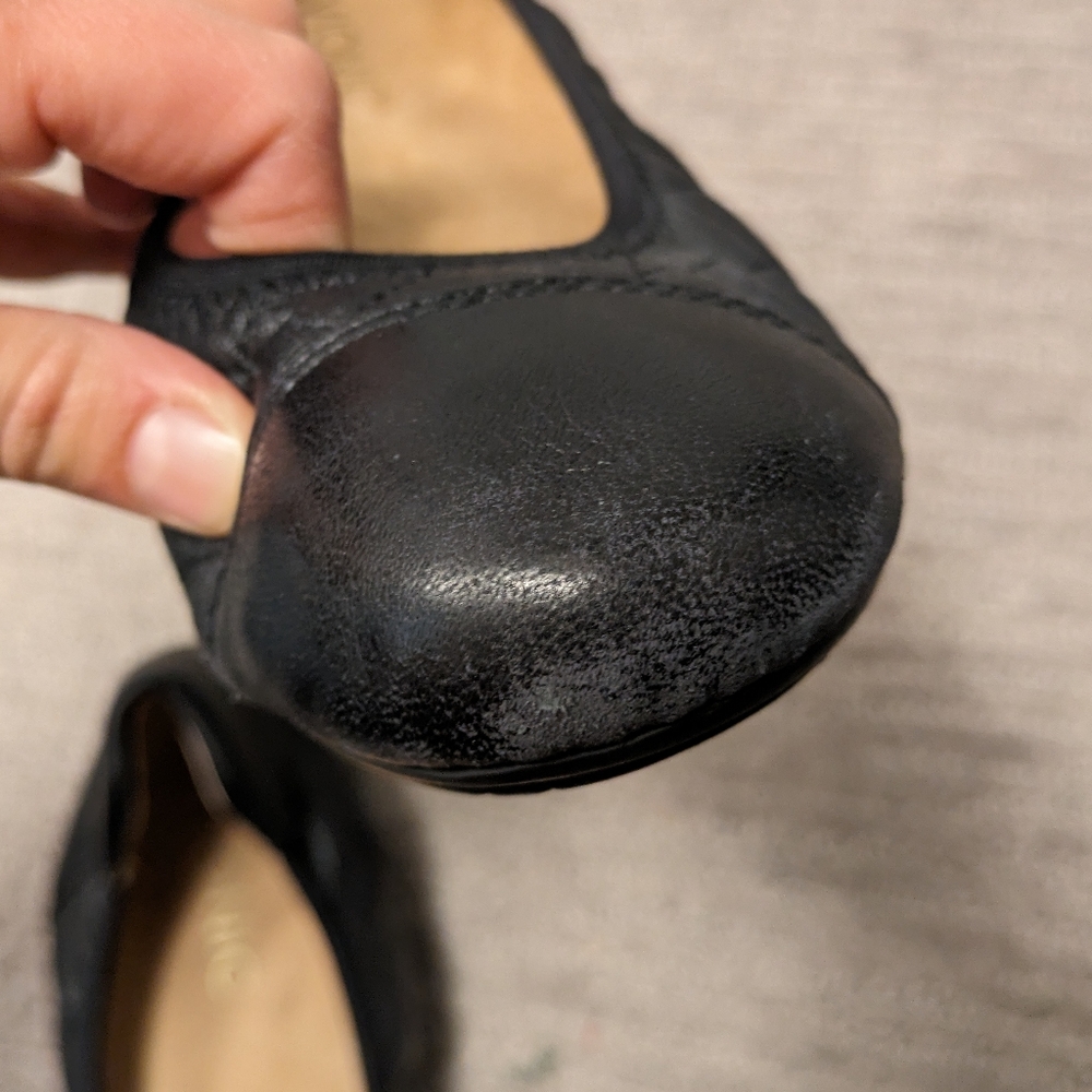 Vionic Ballet Flats - Picture 5 of 7